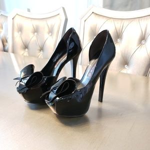 Blk Steve madden heels